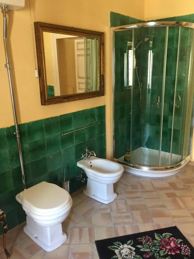 Palazzo Cutrufelli Apartment Graniti