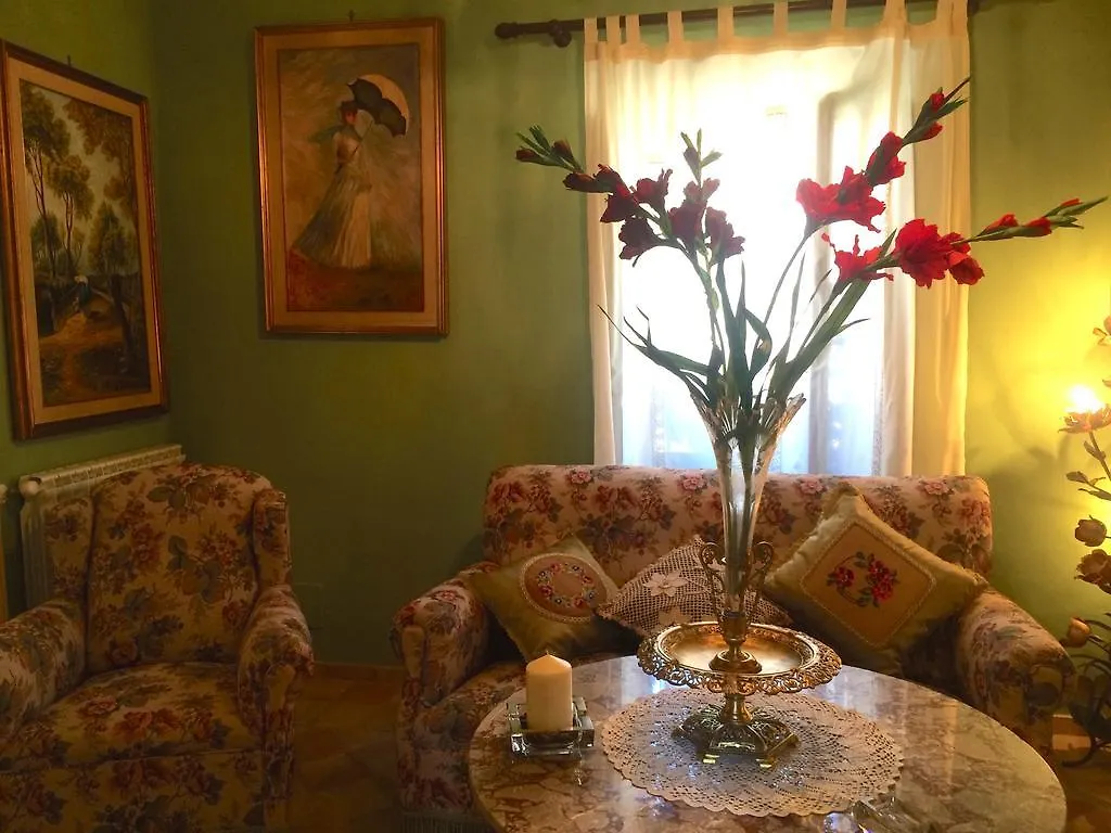 Palazzo Cutrufelli Apartment Graniti Italy